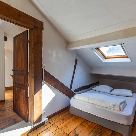 Duplex Confortable Au Coeur De Cauterets, Ideal Pour 6 Personnes Et Proche Des Commodites. - Fr-1-401-183